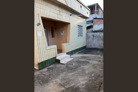 Casa para alugar com 70m², 3 quartos e 4 vagas