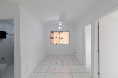 Sala de apartamento para alugar com 2 quartos, 52m² em Vila Silvia, São Paulo