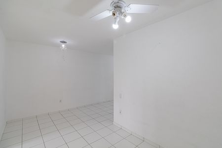 Sala de apartamento para alugar com 2 quartos, 52m² em Vila Silvia, São Paulo