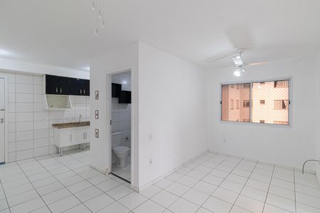 Sala de apartamento para alugar com 2 quartos, 52m² em Vila Silvia, São Paulo