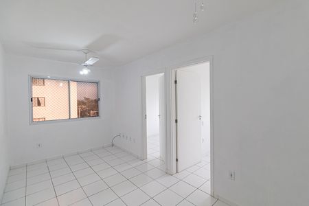 Apartamento para alugar com 52m², 2 quartos e sem vaga Apartamento para alugar com 52m², 2 quartos e sem vagaSala
