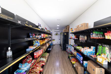 Apartamento para alugar com 52m², 2 quartos e sem vaga Apartamento para alugar com 52m², 2 quartos e sem vagaÁrea Comum - Mini Mercado