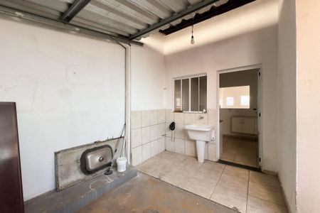 Casa para alugar com 130m², 3 quartos e 2 vagas
