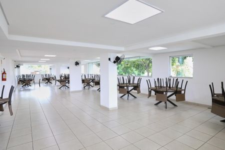 Apartamento para alugar com 82m², 3 quartos e 2 vagasÁrea comum - Salão de festas