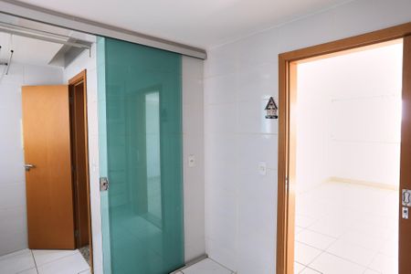 Apartamento para alugar com 82m², 3 quartos e 2 vagasCozinha