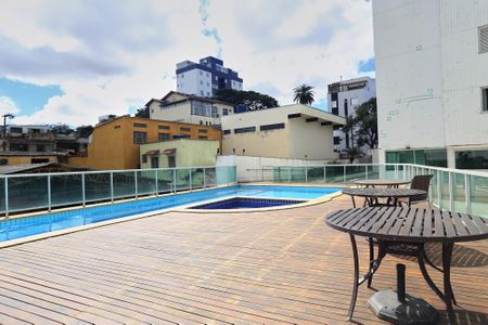 Apartamento para alugar com 82m², 3 quartos e 2 vagasÁrea comum - Piscina