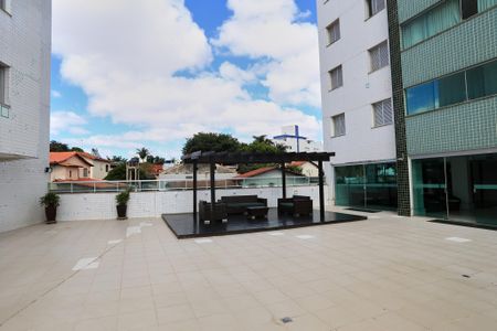 Apartamento para alugar com 82m², 3 quartos e 2 vagasÁrea comum