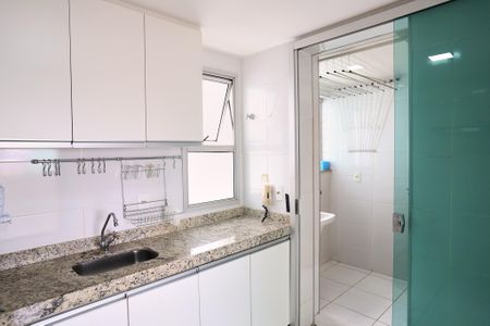 Apartamento para alugar com 82m², 3 quartos e 2 vagasCozinha