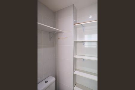Apartamento para alugar com 82m², 3 quartos e 2 vagasBanheiro de serviço