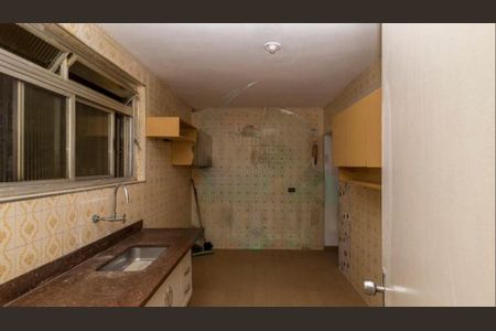 Casa à venda com 174m², 3 quartos e 2 vagas