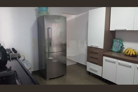 Casa à venda com 170m², 3 quartos e 2 vagas