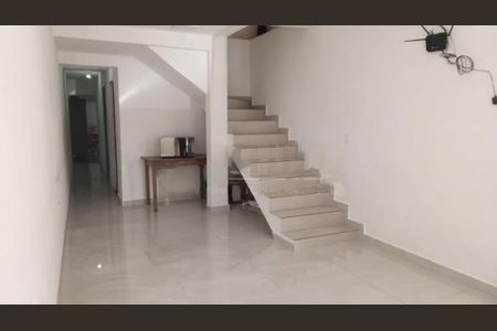 Casa à venda com 170m², 3 quartos e 2 vagas