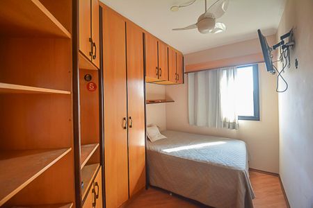Apartamento à venda com 79m², 3 quartos e 2 vagas Apartamento à venda com 79m², 3 quartos e 2 vagasQuarto 2