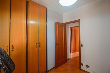 Apartamento à venda com 79m², 3 quartos e 2 vagas Apartamento à venda com 79m², 3 quartos e 2 vagasQuarto 1
