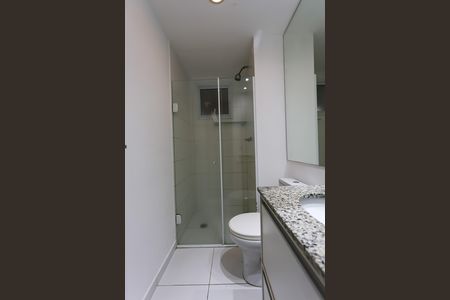 Apartamento à venda com 70m², 2 quartos e 1 vaga Apartamento à venda com 70m², 2 quartos e 1 vagaBanheiro