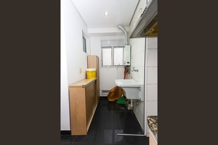 Apartamento à venda com 70m², 2 quartos e 1 vaga Apartamento à venda com 70m², 2 quartos e 1 vagaÁrea de Serviço