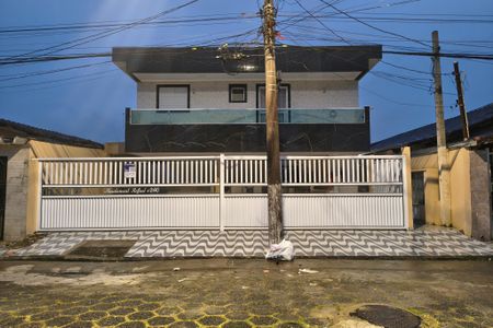 Casa de condomínio para alugar com 80m², 2 quartos e 1 vaga Casa de condomínio para alugar com 80m², 2 quartos e 1 vagaFachada