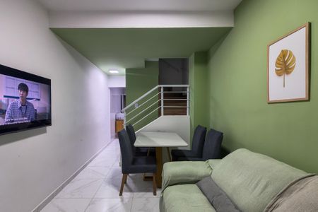 Casa de condomínio para alugar com 80m², 2 quartos e 1 vaga Casa de condomínio para alugar com 80m², 2 quartos e 1 vagaSala