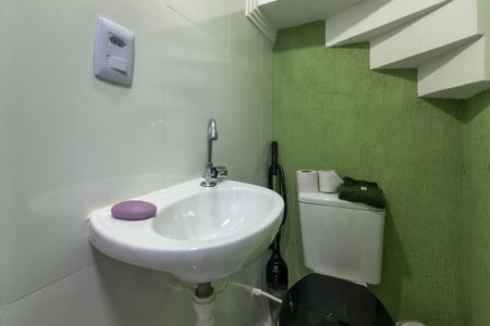 Casa de condomínio para alugar com 80m², 2 quartos e 1 vaga Casa de condomínio para alugar com 80m², 2 quartos e 1 vagaLavabo