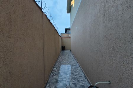 Casa de condomínio para alugar com 80m², 2 quartos e 1 vaga Casa de condomínio para alugar com 80m², 2 quartos e 1 vagaQuintal