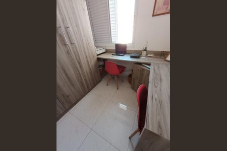 Apartamento à venda com 70m², 3 quartos e 2 vagasQuarto