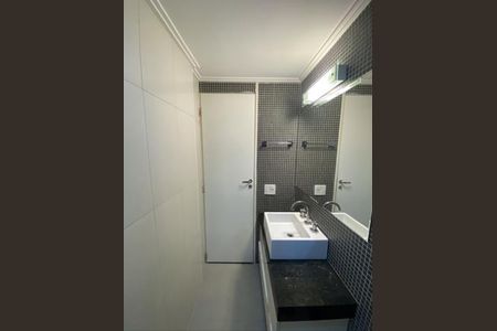 Apartamento à venda com 75m², 3 quartos e 2 vagas Apartamento à venda com 75m², 3 quartos e 2 vagasBanheiro