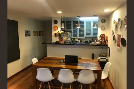 Apartamento à venda com 75m², 3 quartos e 2 vagas Apartamento à venda com 75m², 3 quartos e 2 vagasCozinha