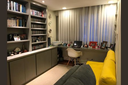Apartamento à venda com 75m², 3 quartos e 2 vagas Apartamento à venda com 75m², 3 quartos e 2 vagasSala