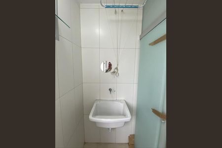 Apartamento à venda com 75m², 3 quartos e 2 vagas Apartamento à venda com 75m², 3 quartos e 2 vagasÁrea de serviço