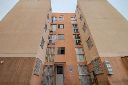 Apartamento para alugar com 50m², 2 quartos e 1 vaga Apartamento para alugar com 50m², 2 quartos e 1 vagaFachada