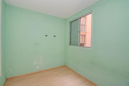 Quarto 1 de apartamento para alugar com 2 quartos, 50m² em Mário Quintana, Porto Alegre