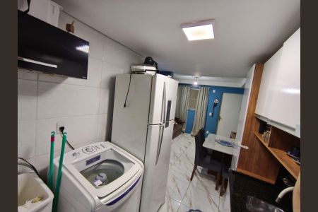 Apartamento à venda com 47m², 2 quartos e 1 vaga Apartamento à venda com 47m², 2 quartos e 1 vagaÁrea de Serviço