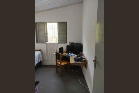Casa à venda com 4 quartos, 150m² em Jardim das Flores, São Paulo