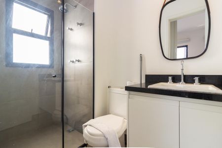 Studio para alugar com 35m², 1 quarto e 1 vaga Studio para alugar com 35m², 1 quarto e 1 vagaBanheiro