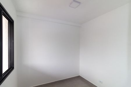 Quarto 2 de apartamento para alugar com 2 quartos, 40m² em Vila Canero, São Paulo
