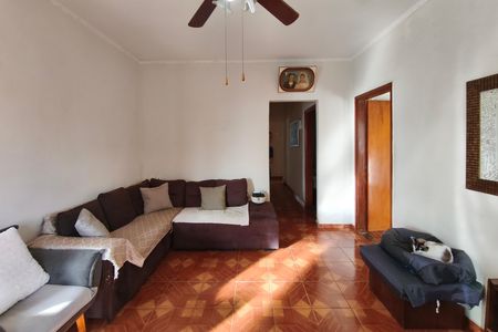 Casa para alugar com 177m², 3 quartos e 2 vagas Casa para alugar com 177m², 3 quartos e 2 vagasSala de Estar