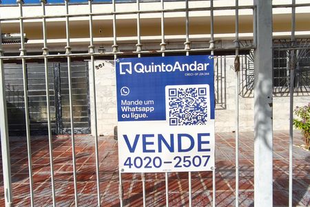 Casa para alugar com 177m², 3 quartos e 2 vagas Casa para alugar com 177m², 3 quartos e 2 vagasPLACA INSTALADA NA FACHADA