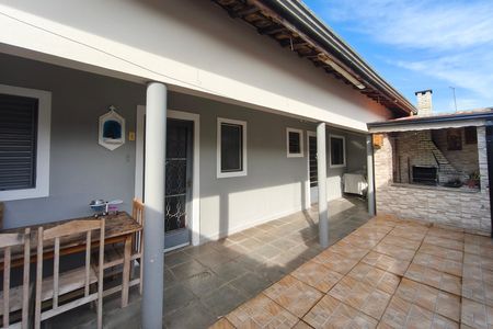 Casa para alugar com 177m², 3 quartos e 2 vagas Casa para alugar com 177m², 3 quartos e 2 vagasQuintal