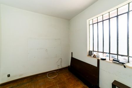 Sala 2 de casa à venda com 3 quartos, 390m² em Sagrada Família, Belo Horizonte