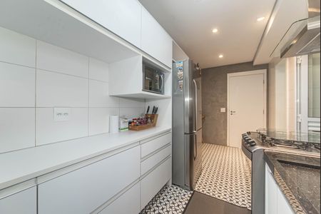 Apartamento à venda com 117m², 3 quartos e 2 vagas Apartamento à venda com 117m², 3 quartos e 2 vagasCozinha