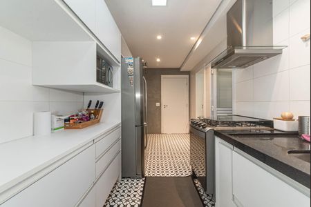 Apartamento à venda com 117m², 3 quartos e 2 vagas Apartamento à venda com 117m², 3 quartos e 2 vagasCozinha
