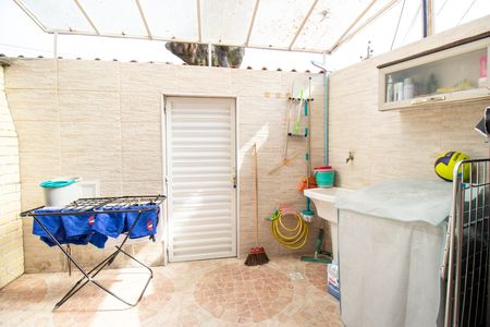 Casa para alugar com 75m², 2 quartos e sem vaga Casa para alugar com 75m², 2 quartos e sem vagaÁrea de Serviço