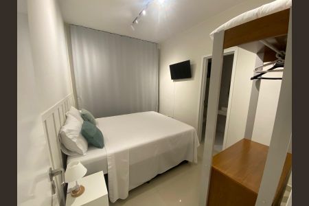 Quarto de apartamento para alugar com 2 quartos, 77m² em José Menino, Santos