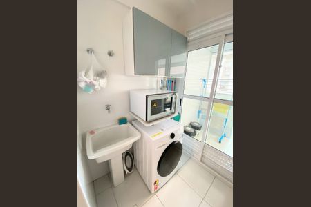 Apartamento para alugar com 77m², 2 quartos e 1 vaga Apartamento para alugar com 77m², 2 quartos e 1 vagaÁrea de Serviço
