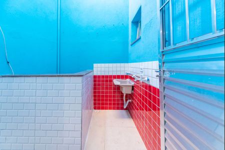 Área de Serviço de casa para alugar com 2 quartos, 45m² em Jardim Cipreste, São Bernardo do Campo