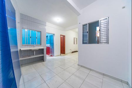 Cozinha  de casa para alugar com 2 quartos, 45m² em Jardim Cipreste, São Bernardo do Campo