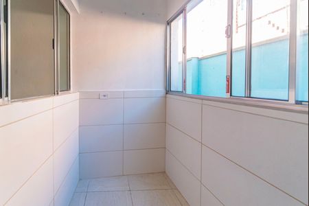 Casa para alugar com 55m², 2 quartos e sem vaga