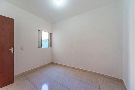 Casa para alugar com 55m², 2 quartos e sem vaga