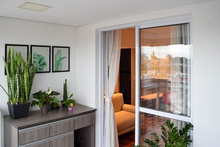 Apartamento à venda com 55m², 1 quarto e 1 vaga Apartamento à venda com 55m², 1 quarto e 1 vagaVaranda