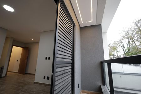 Sacada de casa à venda com 3 quartos, 147m² em Jardim Utinga, Santo André